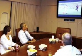 Obama ABŞ-ın məğlubiyyətini uzaqdan izlədi - FOTO